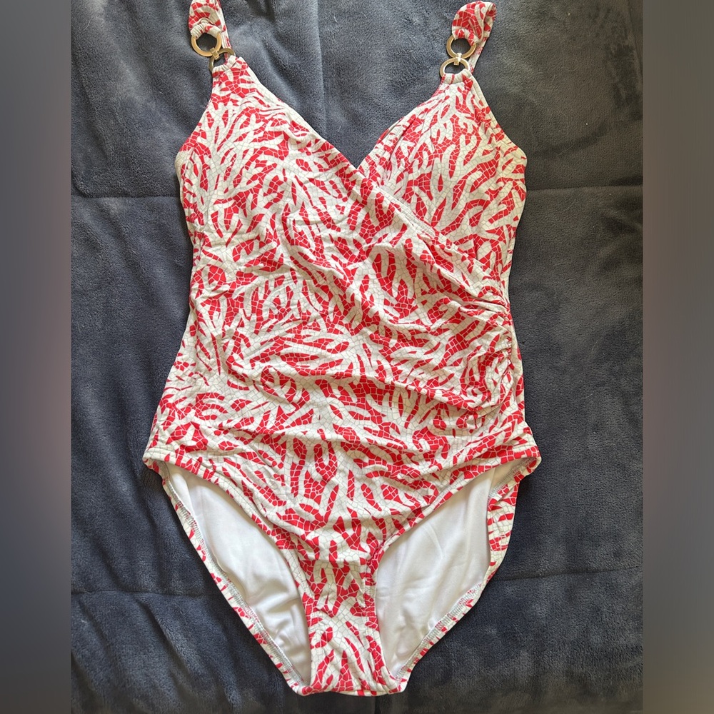 Michael Kors one piece swimsuit NEW *NEVER WORN*